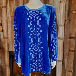 Johnny Was velvet oversized embroidered tunic top